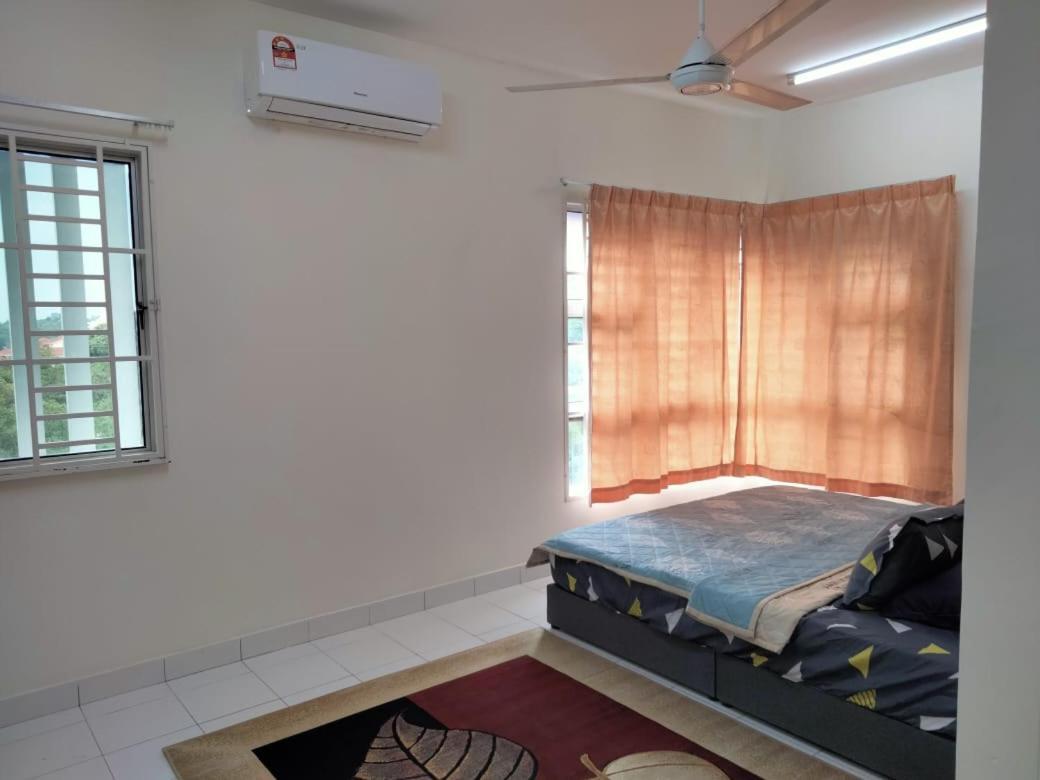 Abie'S Homestay Putrajaya Exterior photo