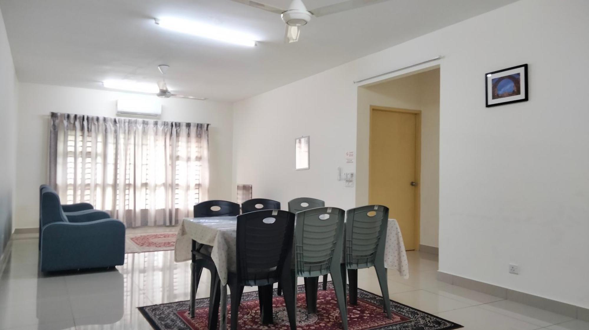 Abie'S Homestay Putrajaya Exterior photo